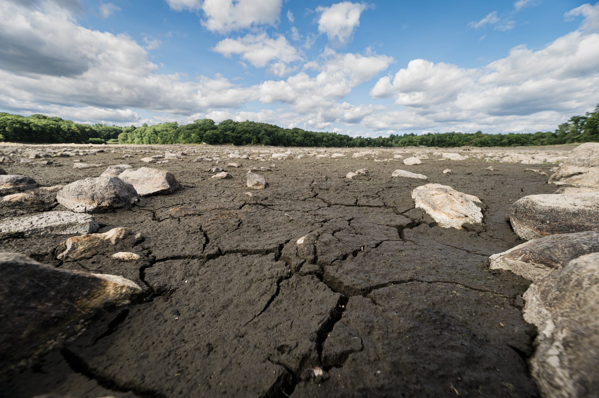Turn off the water, Lynn - Itemlive