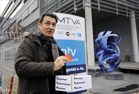 Index - Kultúr - Elzavarják az éhségsztrájkolókat