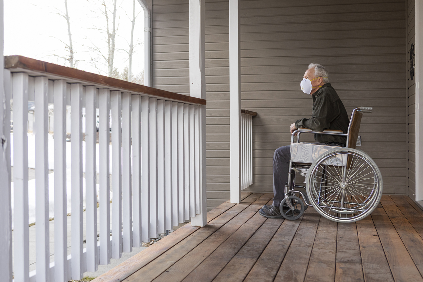 Covid Cases Plummet 83% Among Nursing Home Staffers Despite Vaccine Hesitancy - KFF Health News