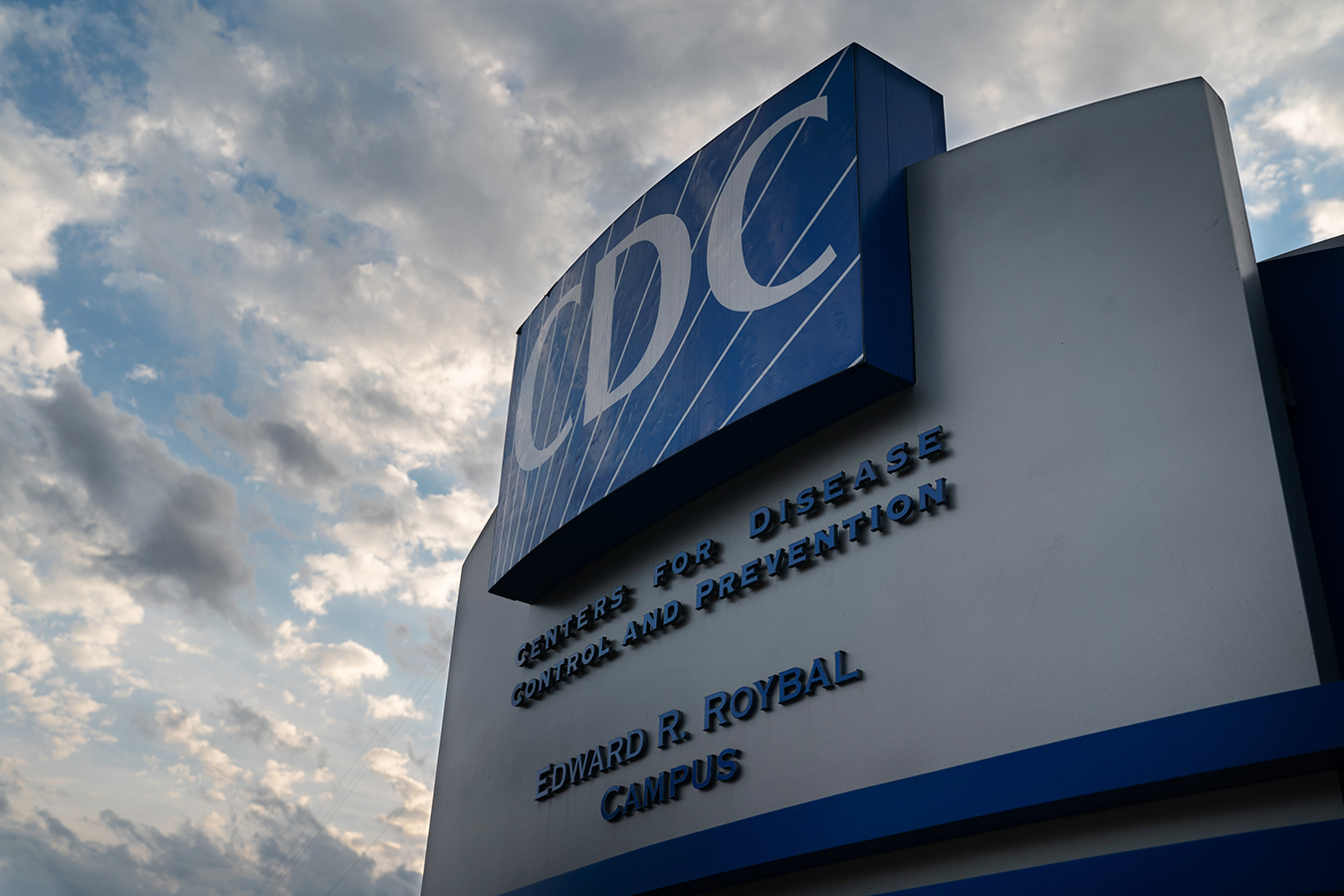 Stark Racial Disparities Persist in Vaccinations, State-Level CDC Data Shows - KFF Health News