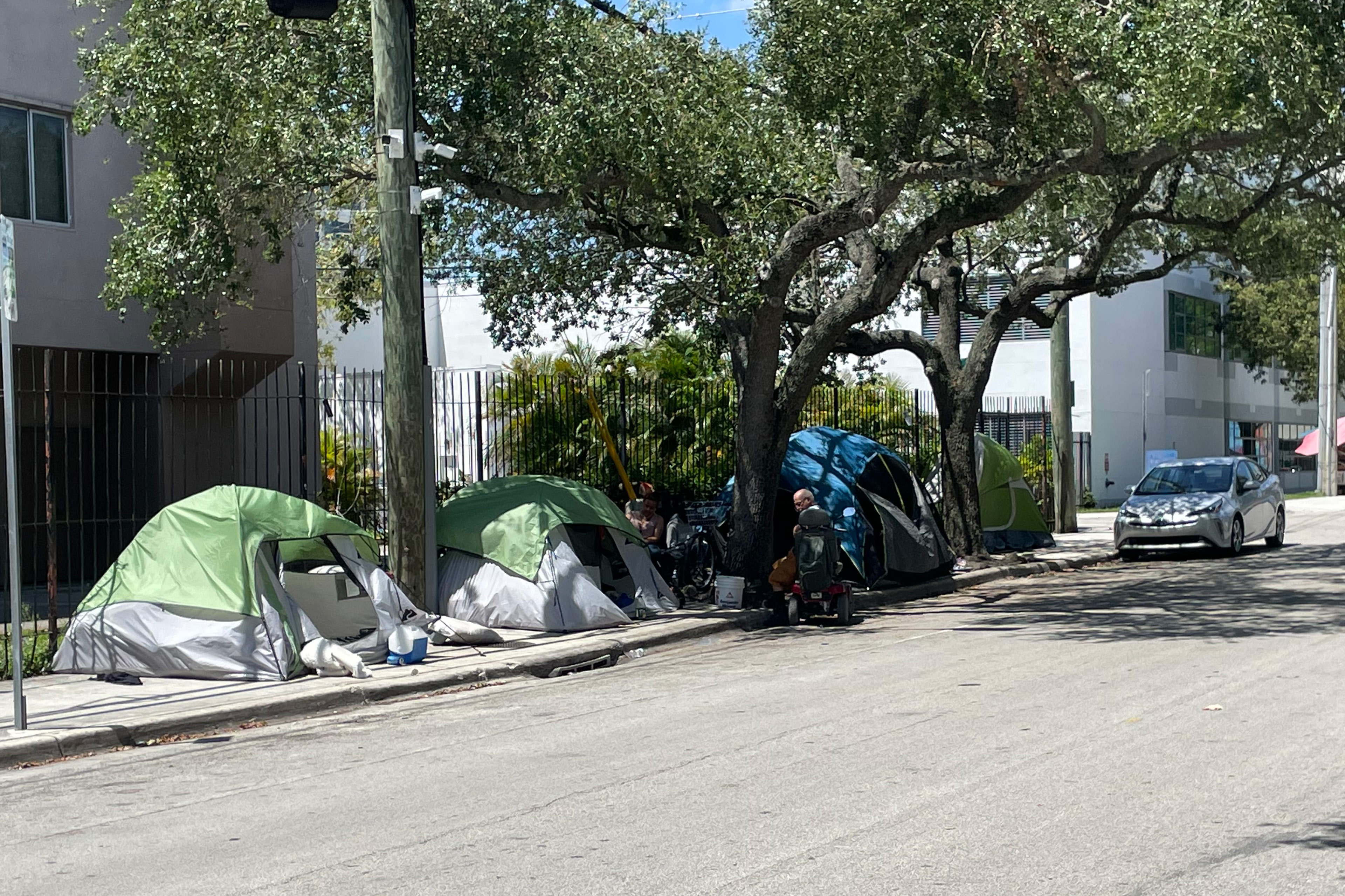 Fraudsters Are Duping Homeless People Into Signing Up for ACA Plans They Can’t Afford - KFF Health News