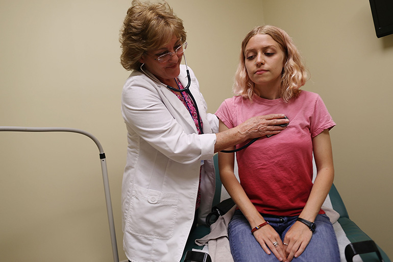 Planned Parenthood Funding Could Thwart GOP Efforts On Health Bill - KFF Health News