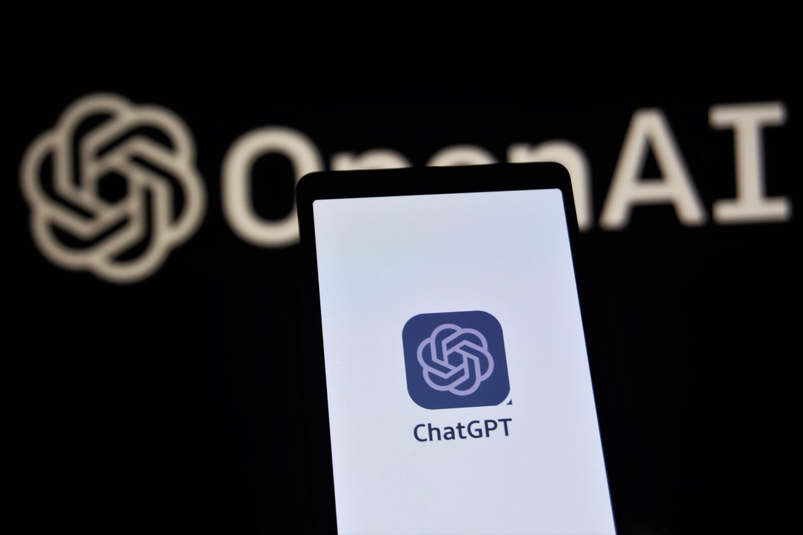 ChatGPT porzuca cenzurę. Nadchodzi tryb dla dorosłych