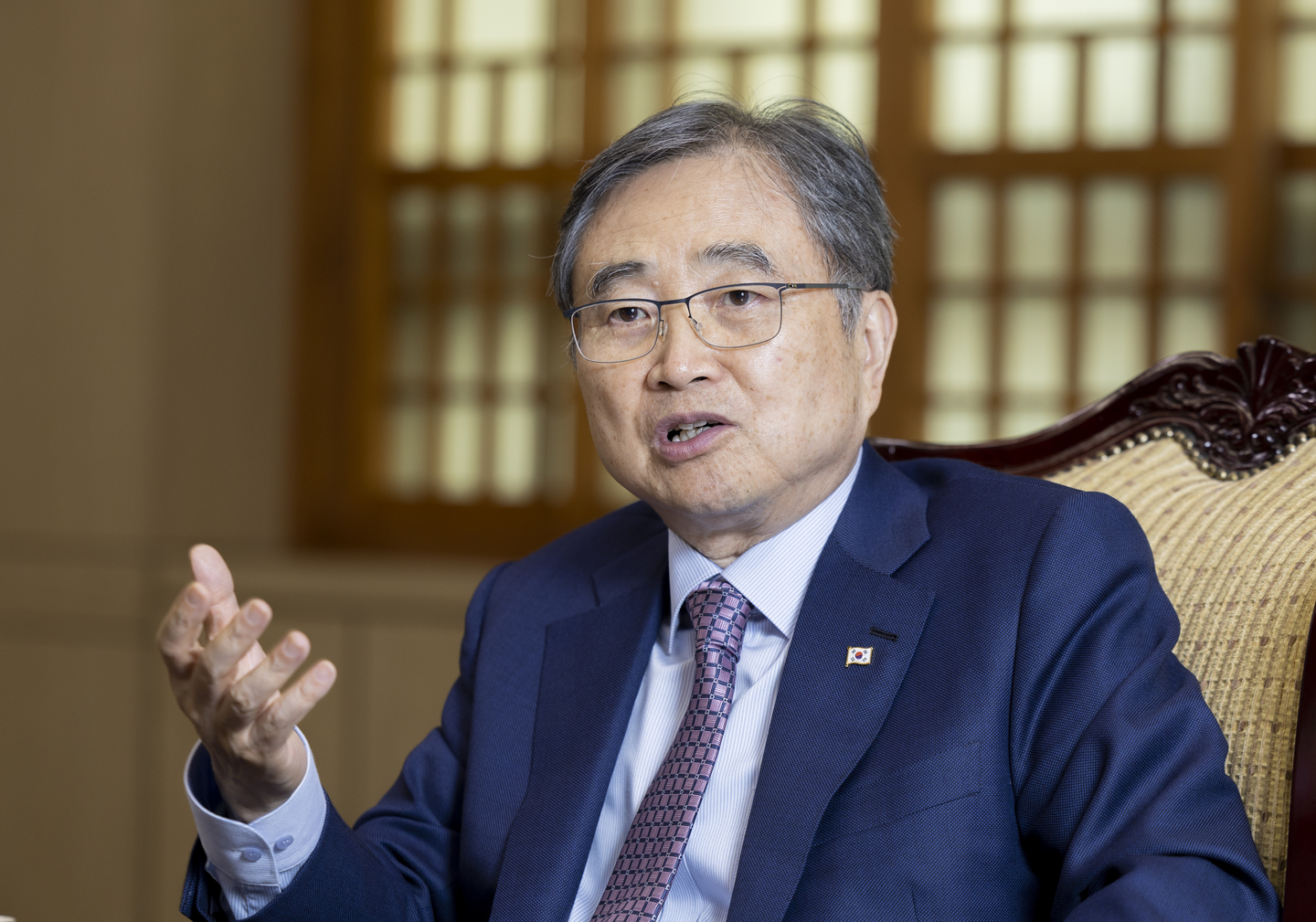 Criticism of Washington's $350 billion investment demand 'not anti-Americanism,' says Seoul's top envoy