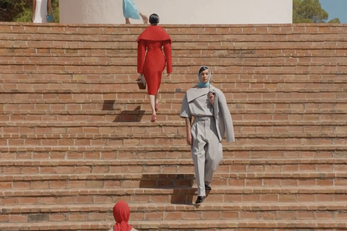 The other Capri: keeping it rough at the Jacquemus’s défilé