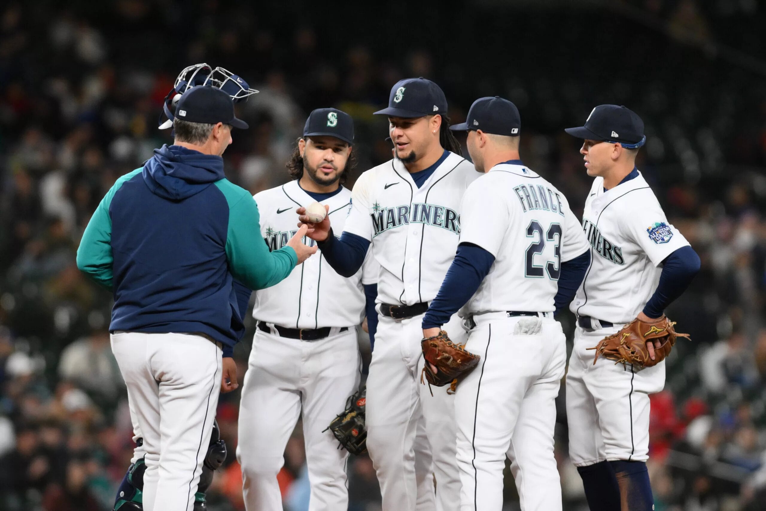 Mariners Tab Luis Castillo as Opening Day Starter