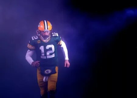 Aaron Rodgers Intends to Play Football for New York Jets in 2023