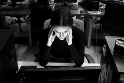 Violencia de género en las redacciones: un estudio revela la impunidad y la falta de protocolos en América Latina - LatAm Journalism Review