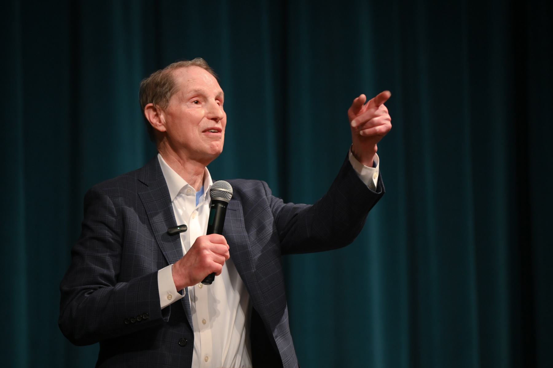 Flock ‘cannot live up to its commitment,’ Wyden says - Lookout Eugene-Springfield