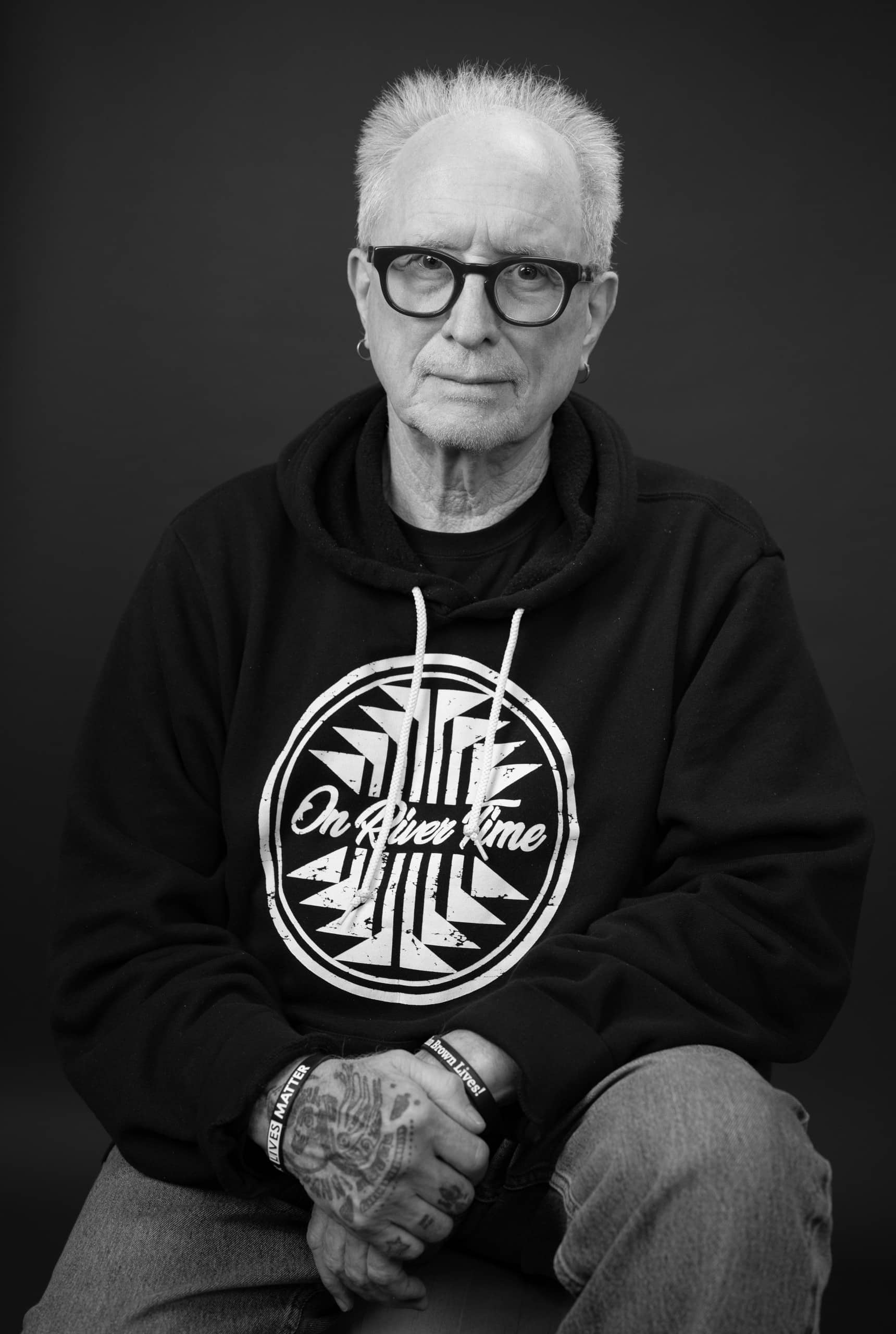 Bill Ayers keeps his eyes open to the beauty, chaos, and cruelty in the world – Matter News