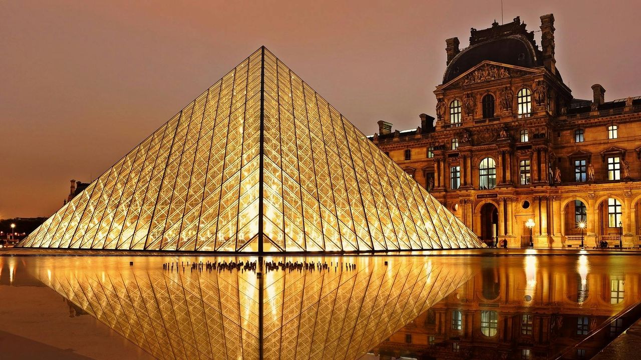 Museo del Louvre, adesso lo si visita con Snapchat: quando l'arte incontra la realtà aumentata | Vanity Fair Italia
