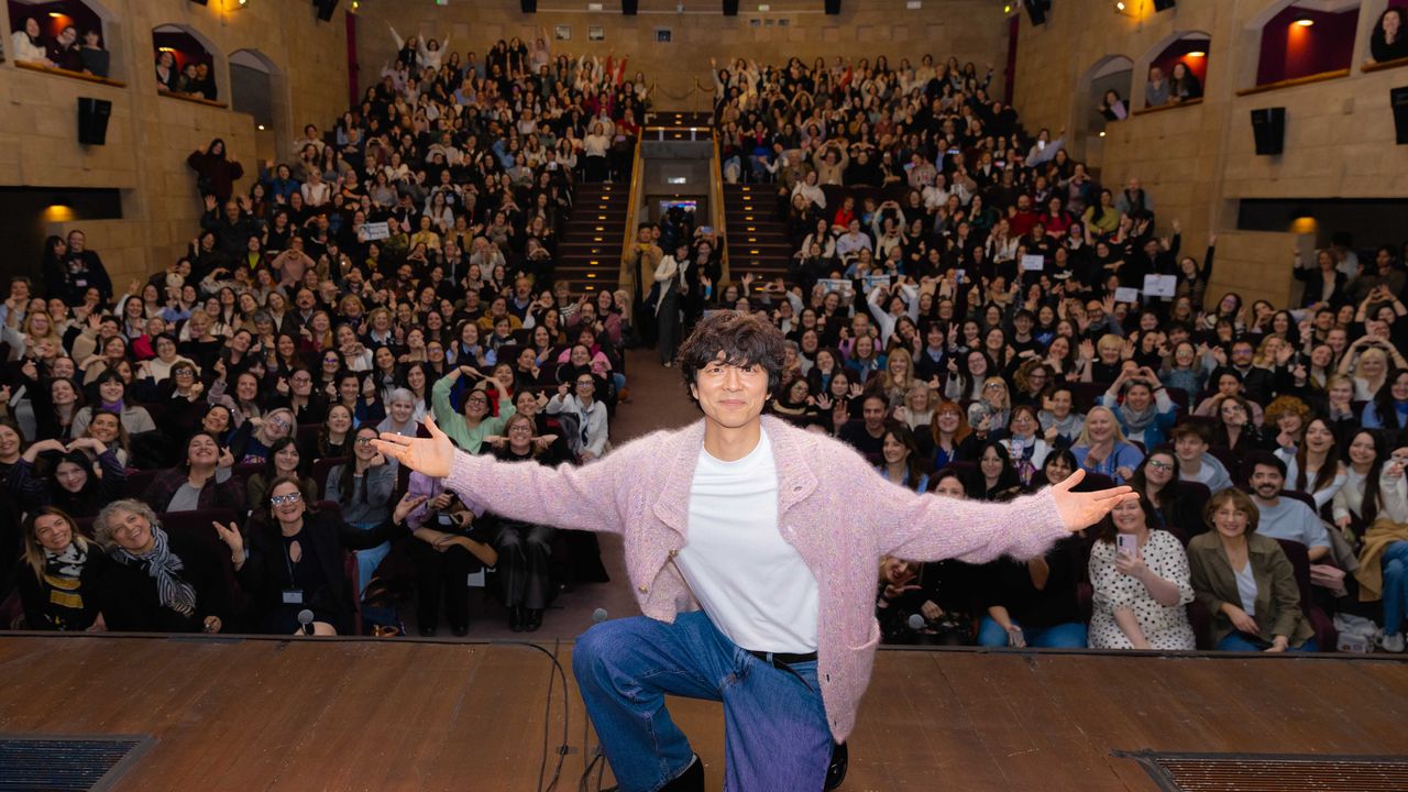L'attore Gong Yoo a spasso a Firenze, il Korea Film Fest e il nostro folle amore per la Corea | Vanity Fair Italia