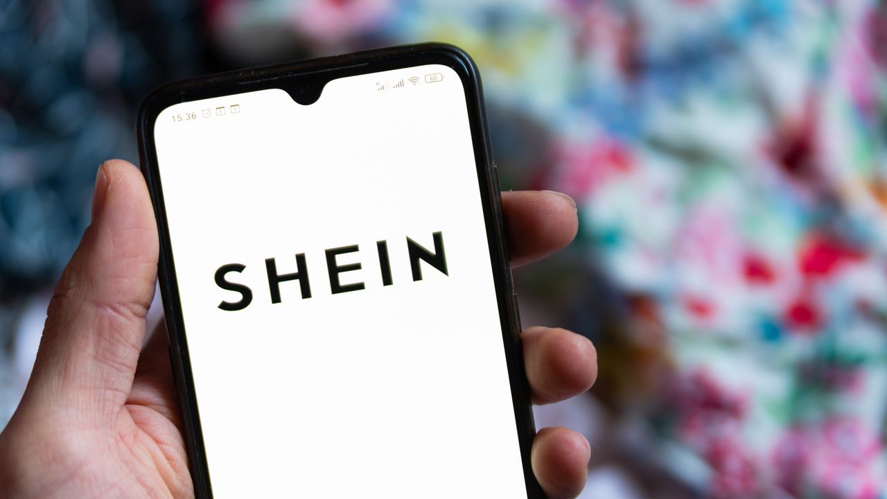 Shein è stata accusata di incoraggiare acquisti compulsivi con pratiche ingannevoli | Wired Italia