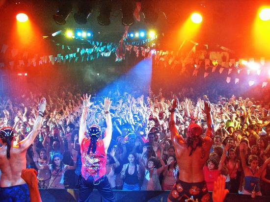 Turma do barulho 2 - Picture of Pirata Bar, Fortaleza - Tripadvisor