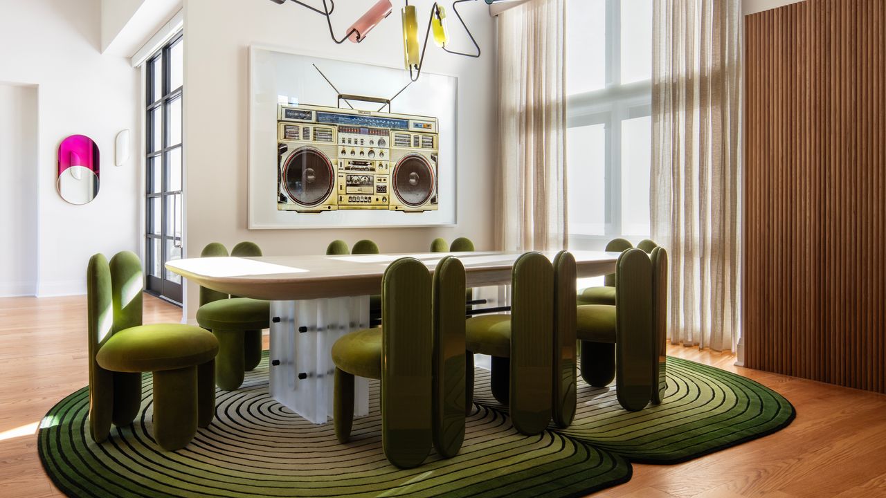 Tour a Long Island Home That Celebrates Its Owners’ Pop-Culture Passions | AD Middle East