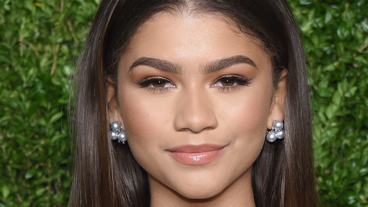 Zendaya Offered a Modeling Job to a Woman Cruelly Bullied by an Internet Troll | Allure