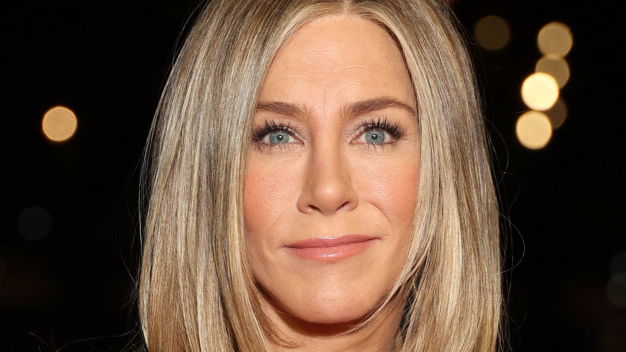 Jennifer Aniston Calls "Bullsh*t" on the Rules of Aging | Allure