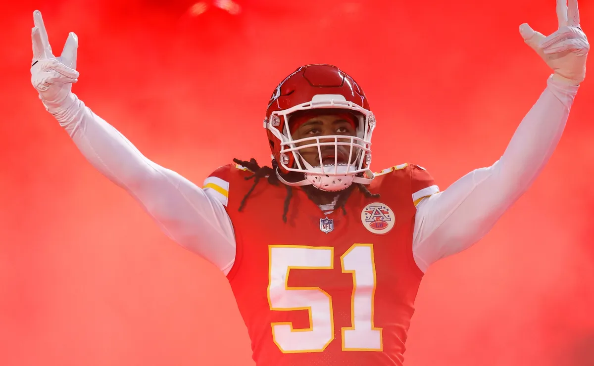 Josh Allen joined by 2x Super Bowl champion with Chiefs as Bills sign OLB Mike Danna - Bolavip US