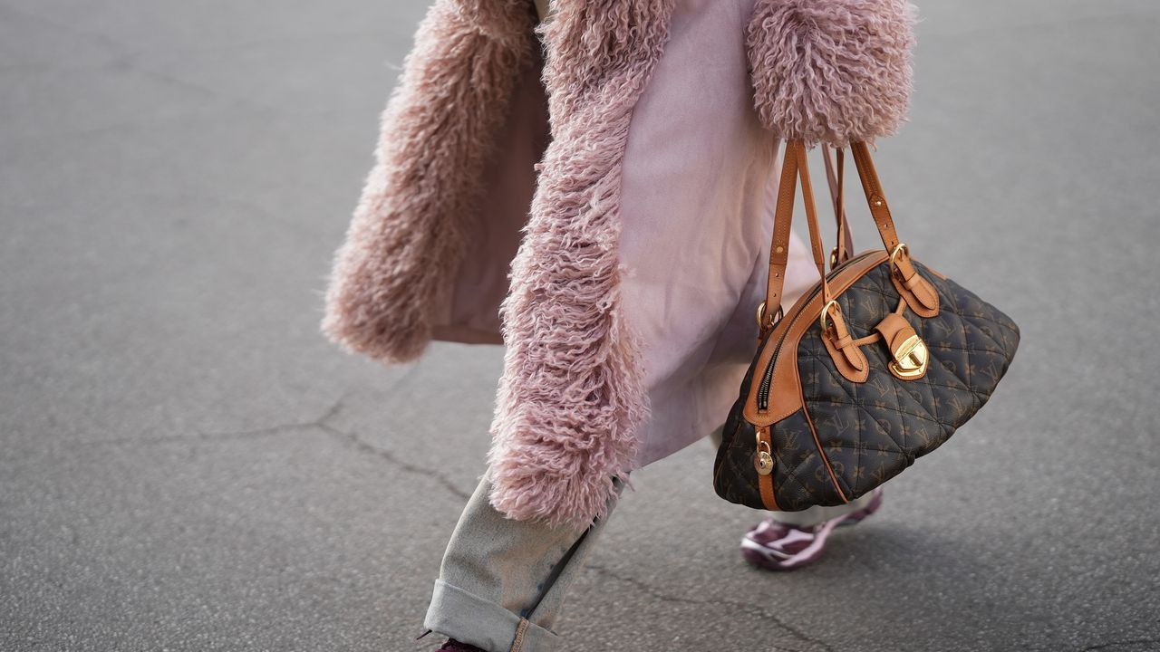 Brown and Pink Sneakers Are the Prettiest Combo Trending for Spring 2026 | Glamour