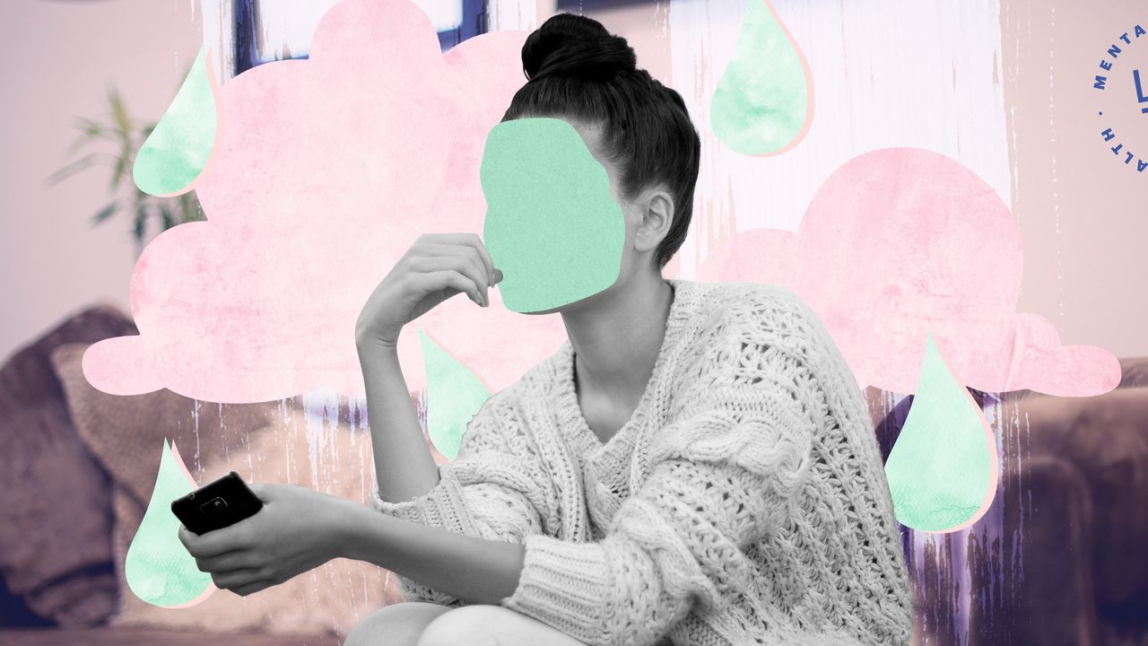 What to Do If Your Anxiety About Coronavirus Feels Overwhelming | Glamour UK