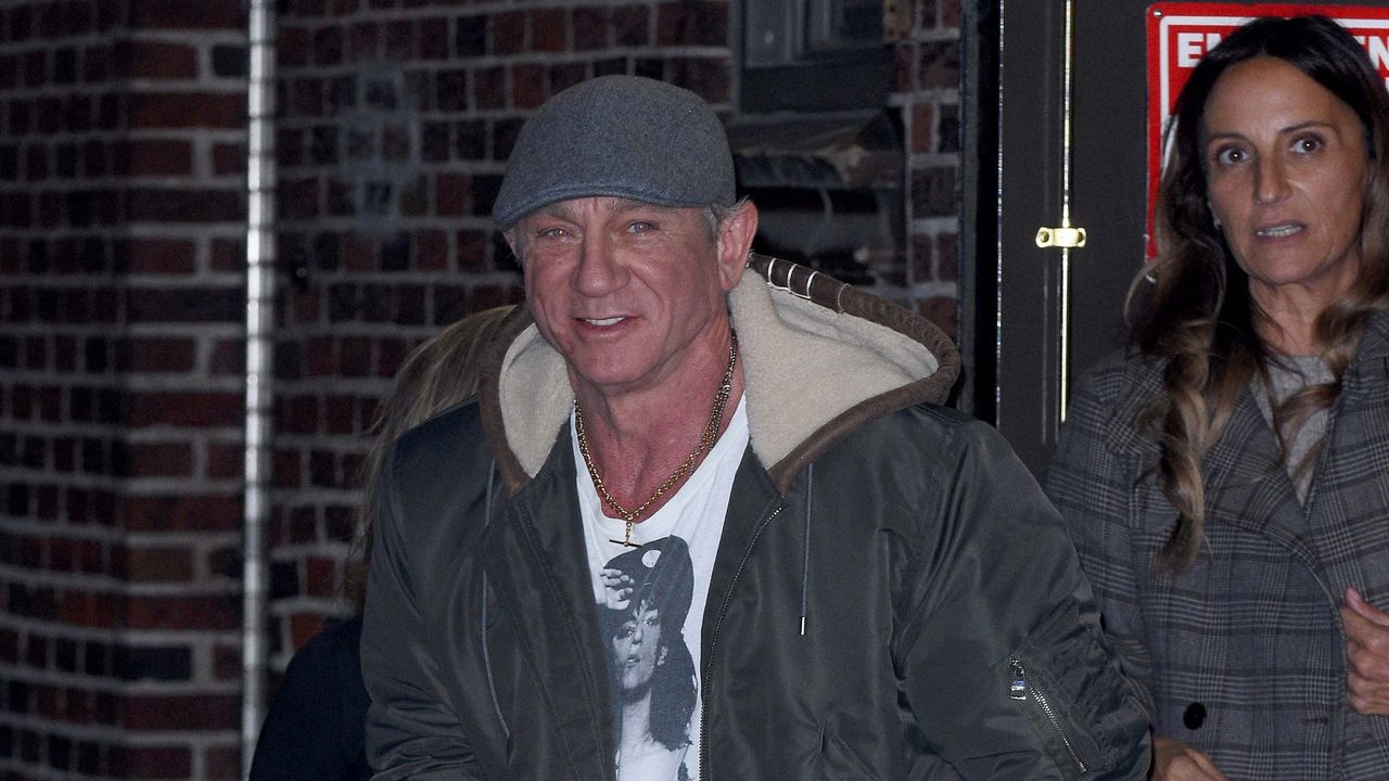 Daniel Craig Is Dressing Like He’s Tumblr Famous | GQ