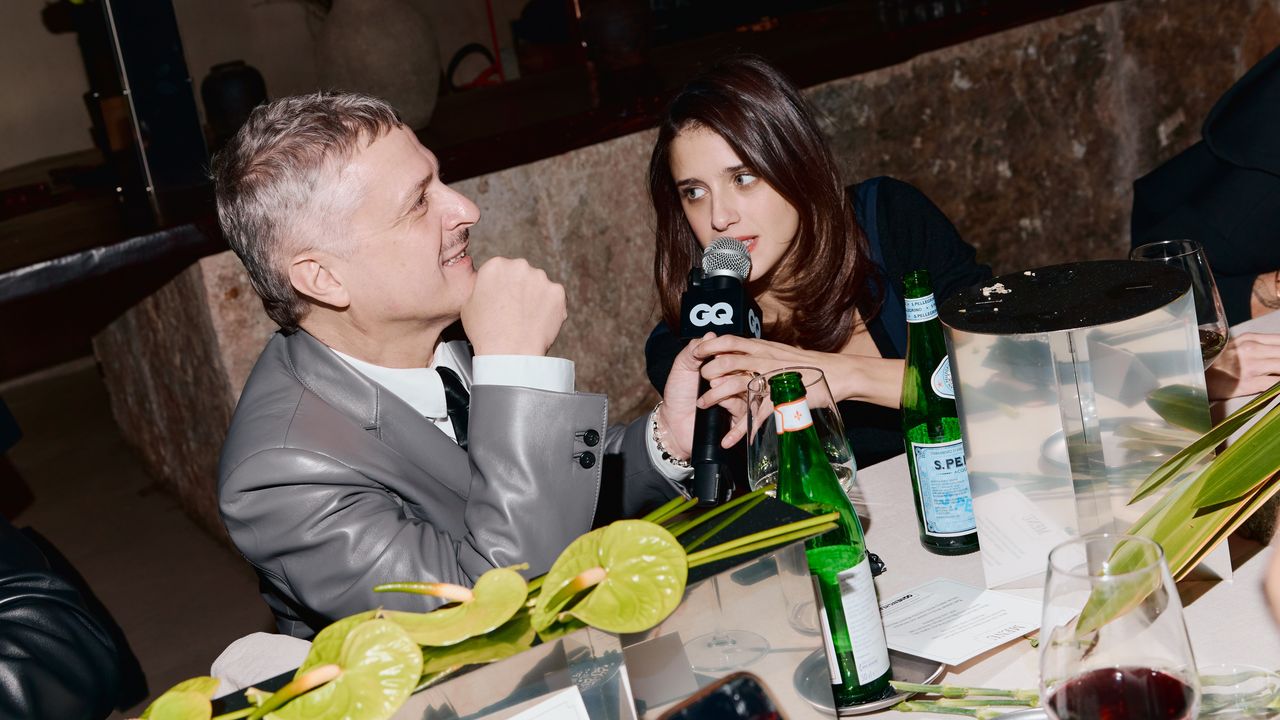 Mercati a rischio sgombero, come portare i cani in viaggio e tutto quello che ho sentito alla cena del GQ Men of the Year | GQ Italia
