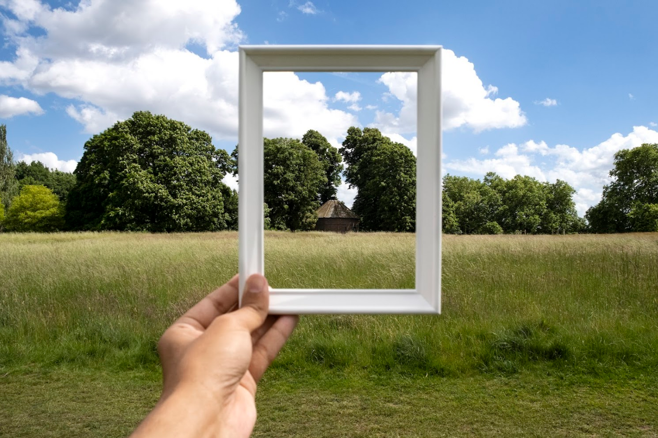 How Big Is 8 By 10: Photo Size Understanding | Skylum Blog