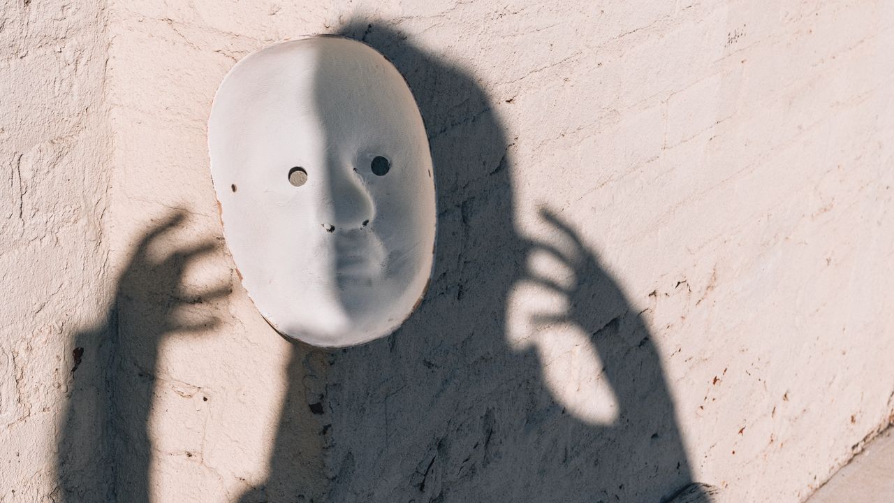 “A Wrinkle in the Realm,” by Ben Okri | The New Yorker