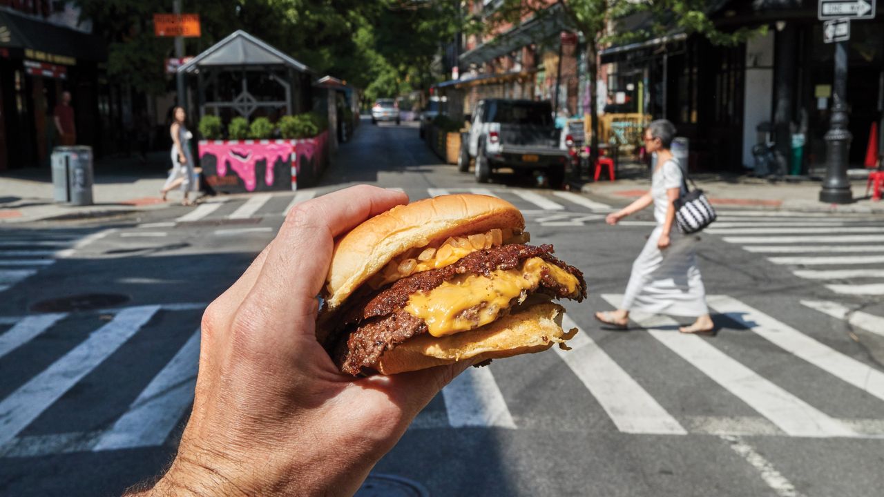 The Best Burger to Eat Right Now, at Smashed NYC | The New Yorker