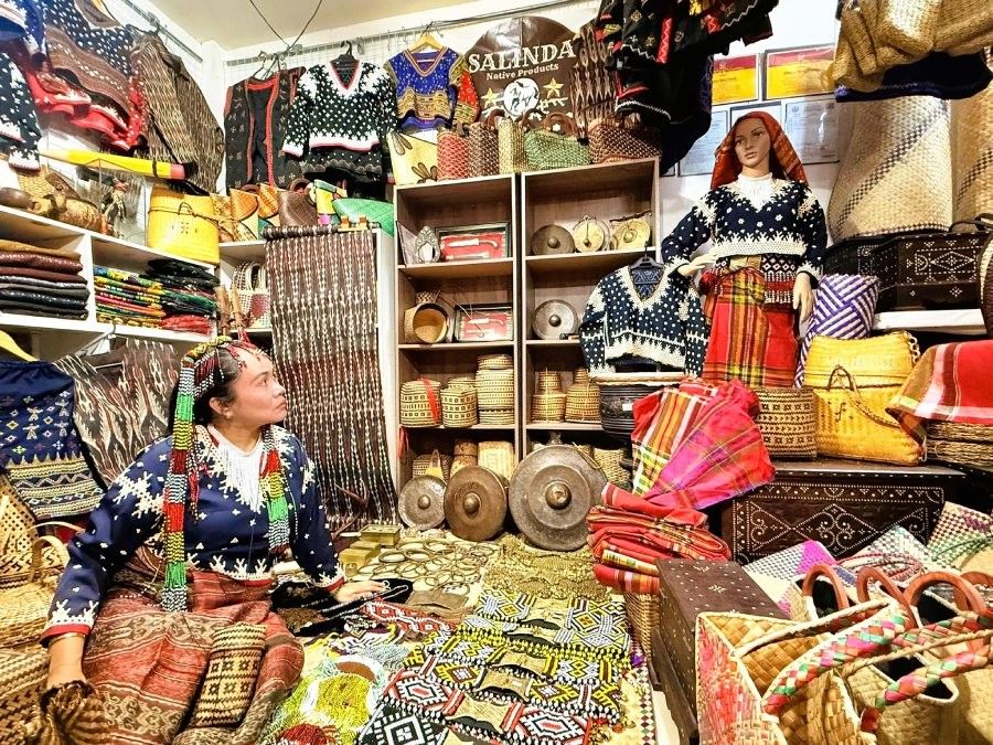 Blaan entrepreneur brings indigenous crafts to the mainstream | Philstar.com
