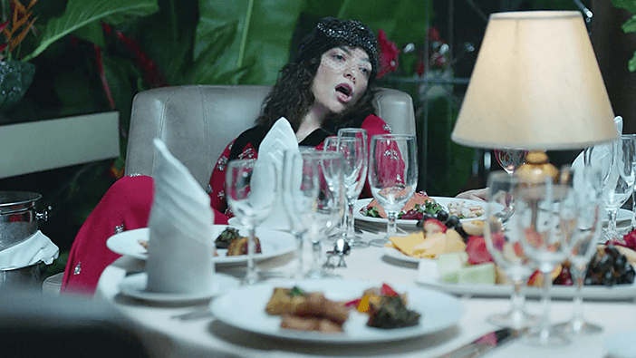 Lorde Takes One Hell of a Vacation in New “Perfect Places” Video: Watch | Pitchfork