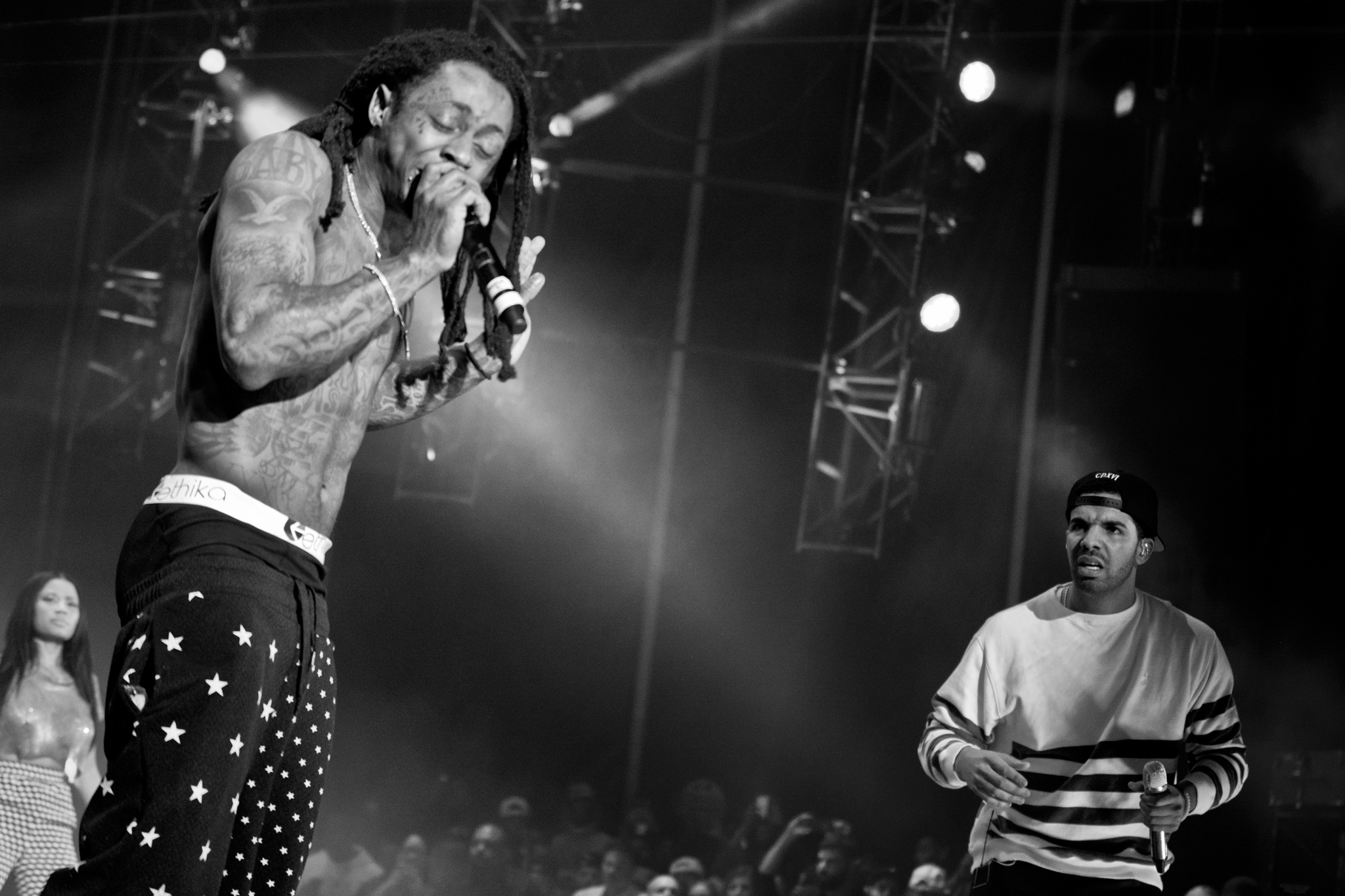 Drake vs. Lil Wayne goes against Nicki Minaj on its NYC tour stop