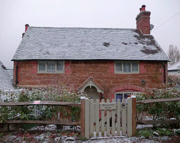 You Can Now Book the Cottage from ‘The Holiday’ on Airbnb