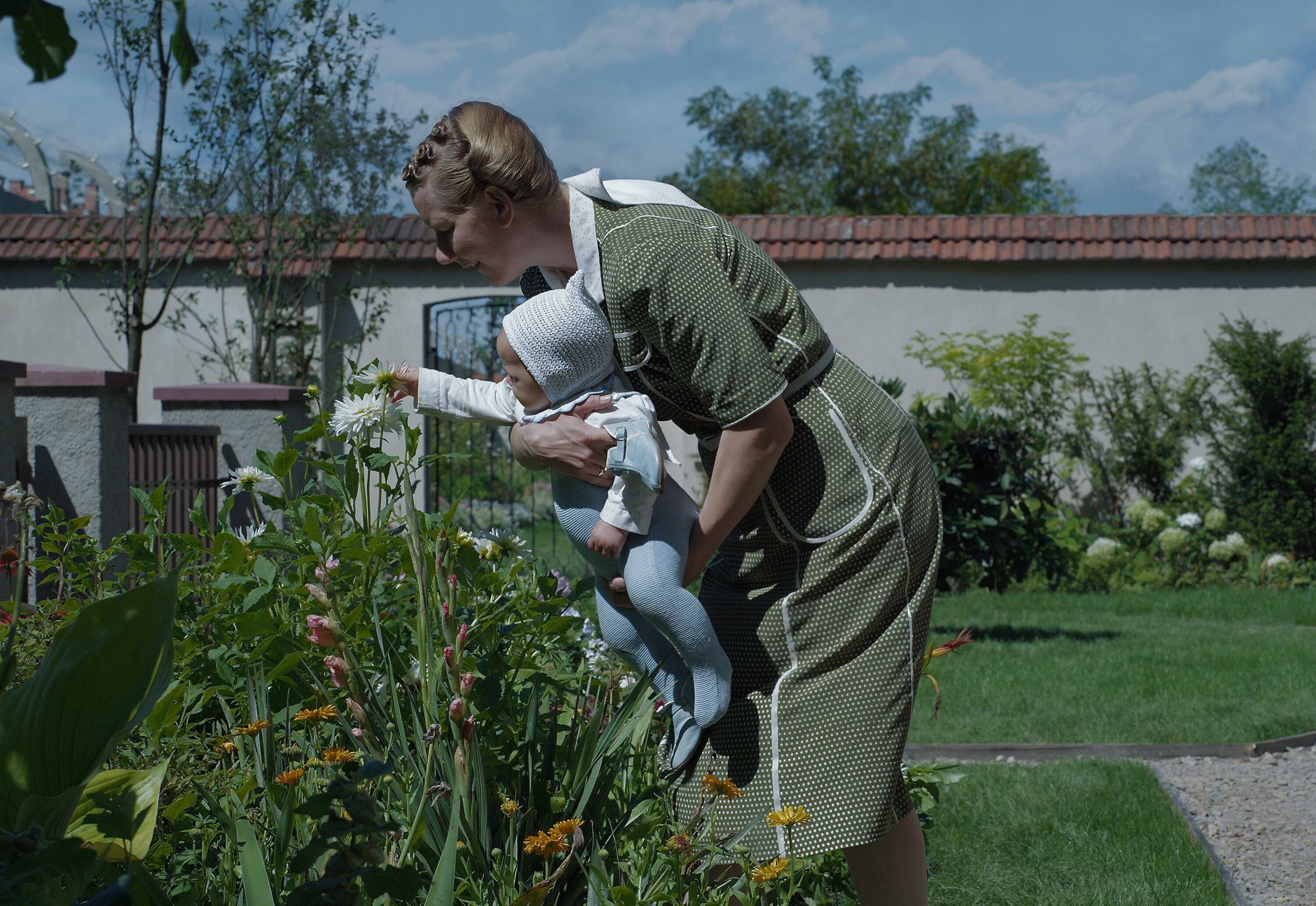 Review: Jonathan Glazer's stunning ‘The Zone of Interest’ is a bold, provocative take on the Holocaust