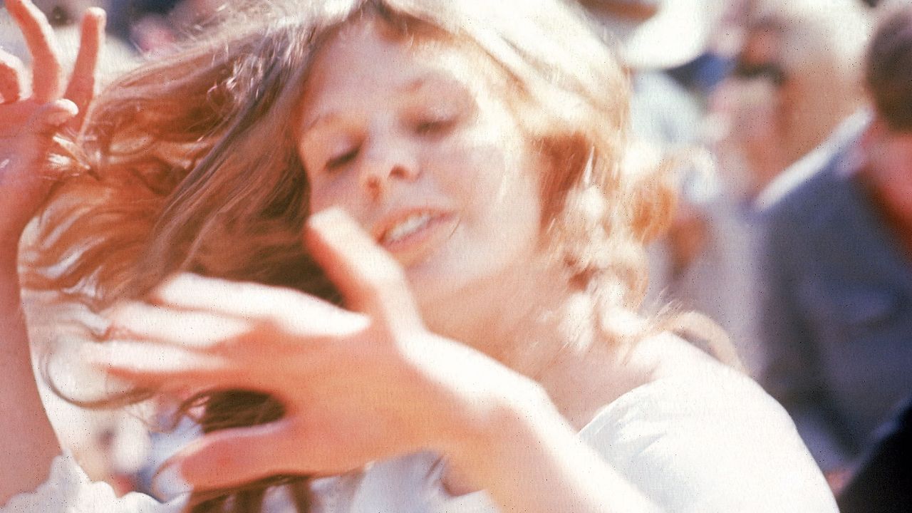 What Is It About California and Cults? | Vanity Fair
