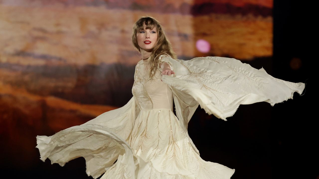 Taylor Swift’s ‘Fate of Ophelia’: a Breakdown of Every Shakespeare Reference | Vanity Fair