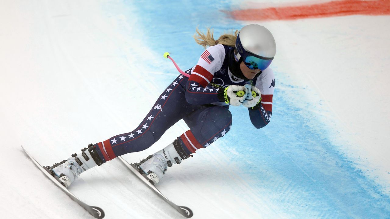 Lindsey Vonn Airlifted From Winter Olympics After Shocking Crash | Vanity Fair