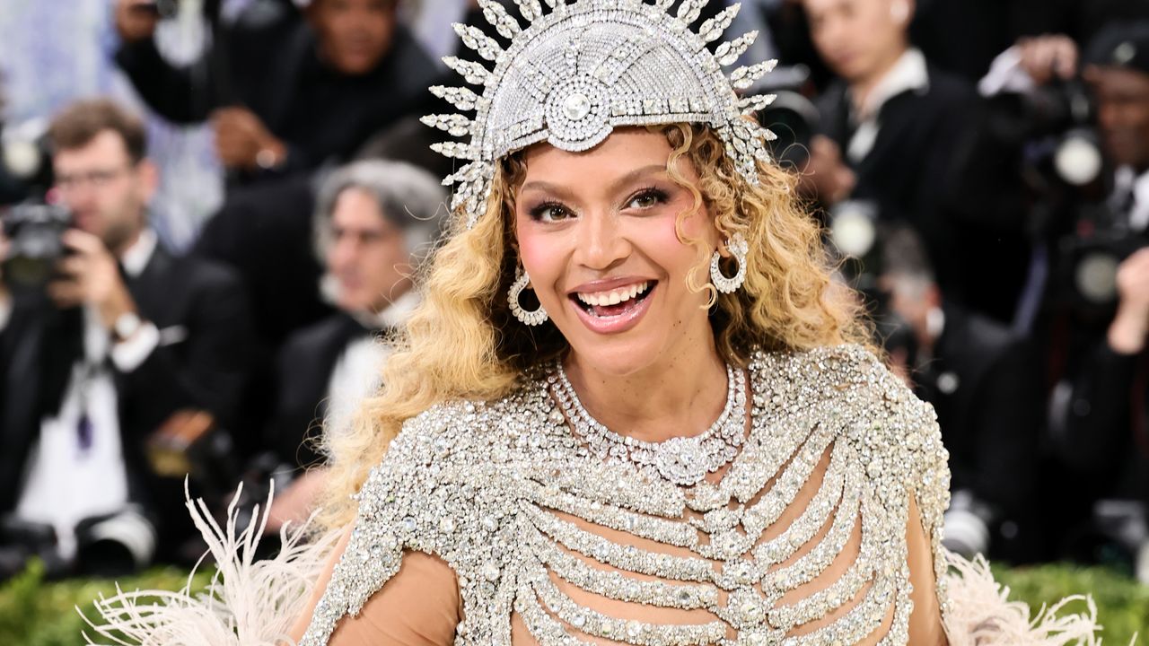 Beyoncé Returns to the Met Gala 2026 For the First Time in a Decade Alongside Blue Ivy | Vanity Fair