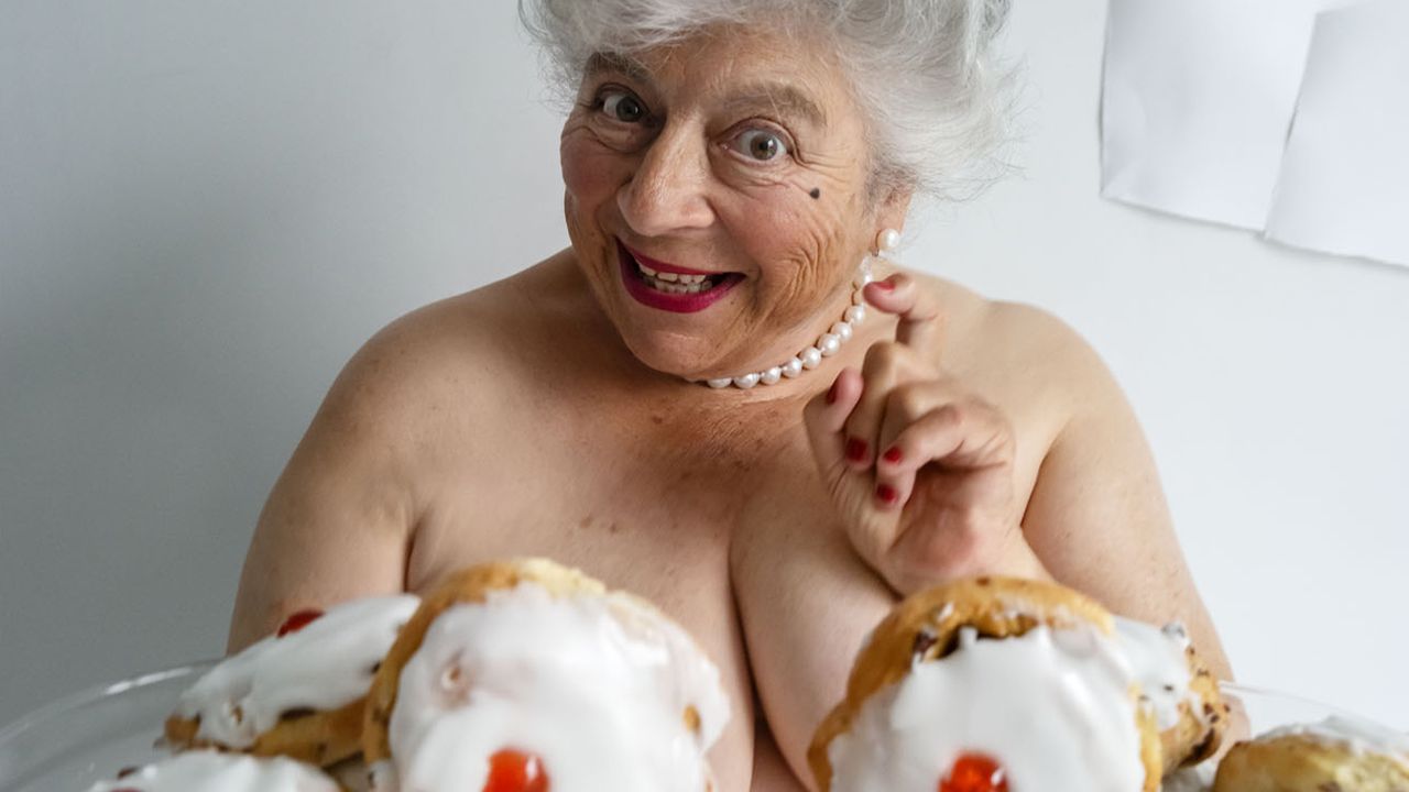 “I Wouldn’t Want To Be Straight For Anything.” Vogue Interviews Miriam Margolyes | British Vogue