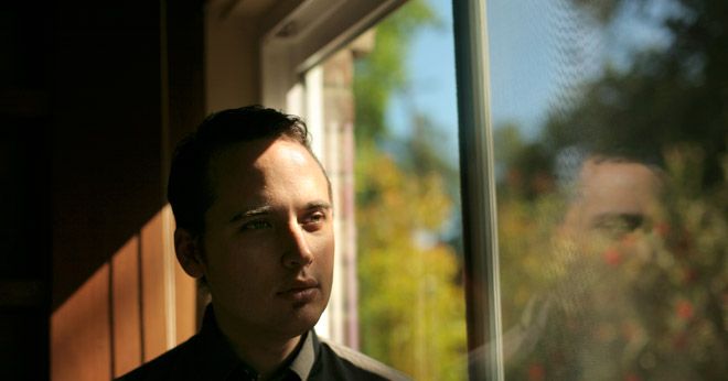 U.S. Intelligence Analyst Arrested in Wikileaks Video Probe | WIRED