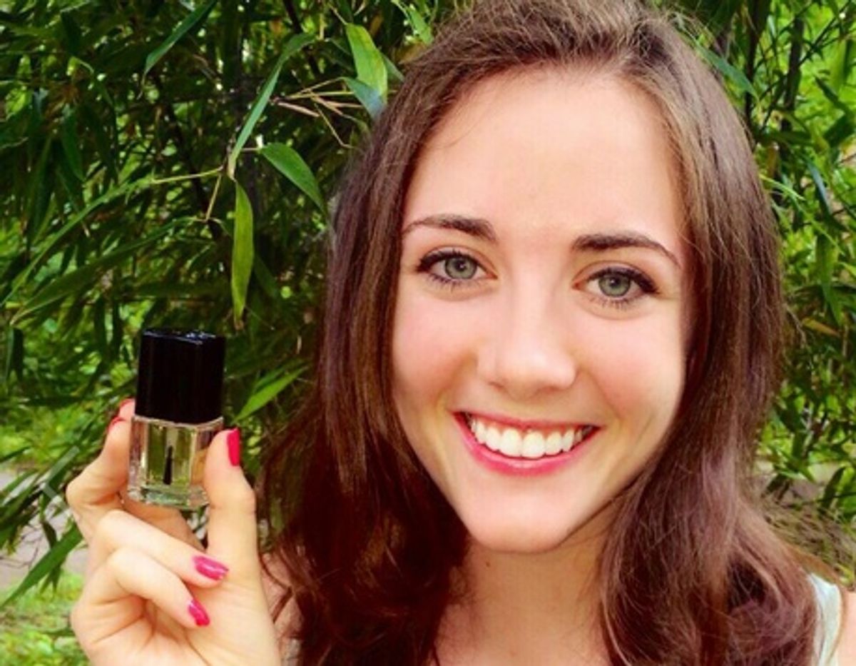 'Undercover Colors': A Rape Drug-Detecting Nail Polish | Snopes.com