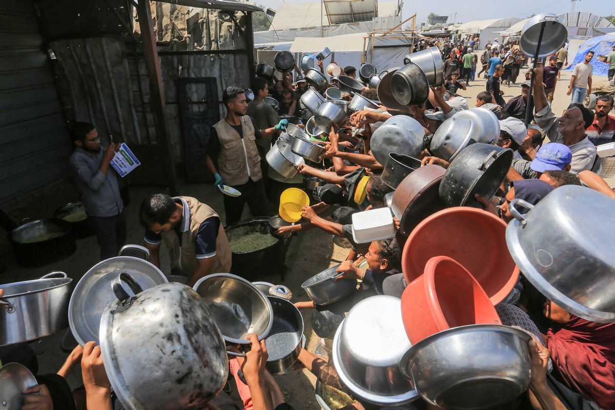 Famine in Gaza: From 'entirely preventable' crisis to 'race against time' | Snopes.com