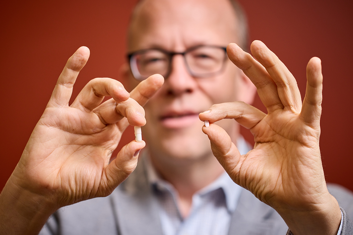 Adding antipsychotic med to antidepressant may help older adults with treatment-resistant depression – WashU Medicine