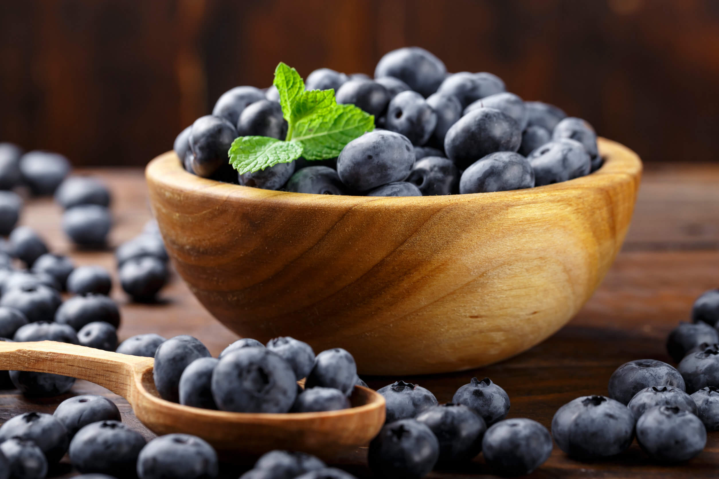 12 beneficios que obtienes cuando comes arándanos azules - Mejor con Salud