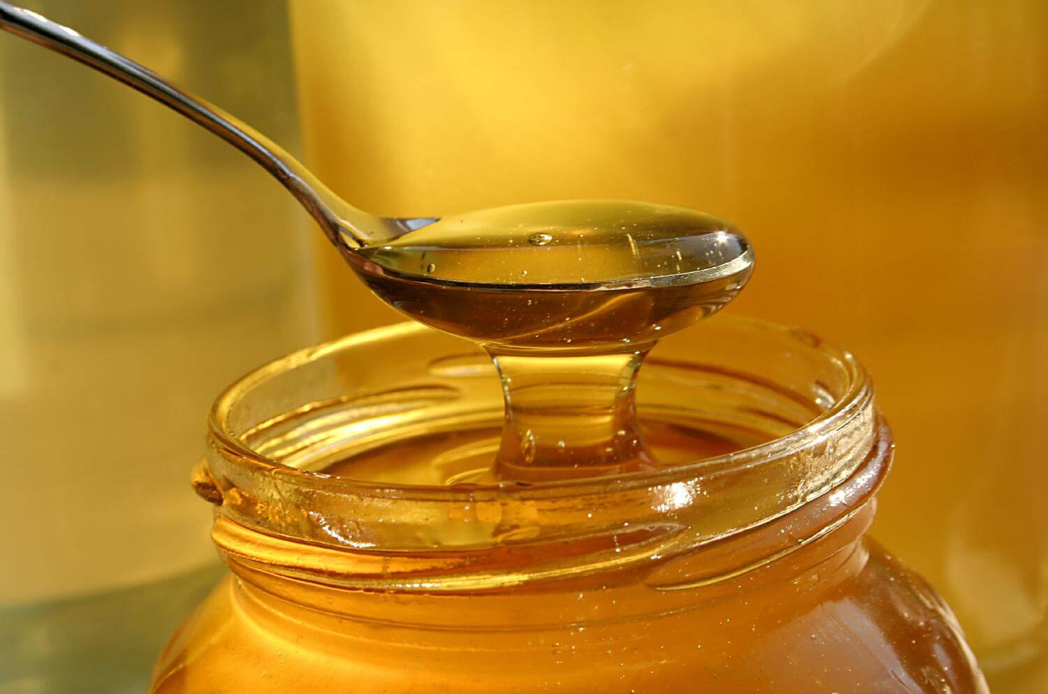 7 sorprendentes usos de la miel de abeja