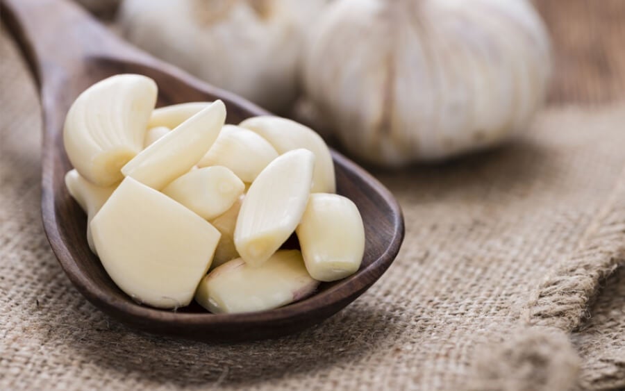 Beneficios de comer 4 dientes de ajo al día que desconocías - Mejor con Salud