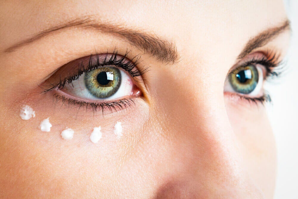 5 signos en los ojos que indican problemas de salud - Mejor con Salud