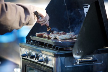 Summer Grilling Ideas: Safety Tips for Propane Grilling and Tailgating