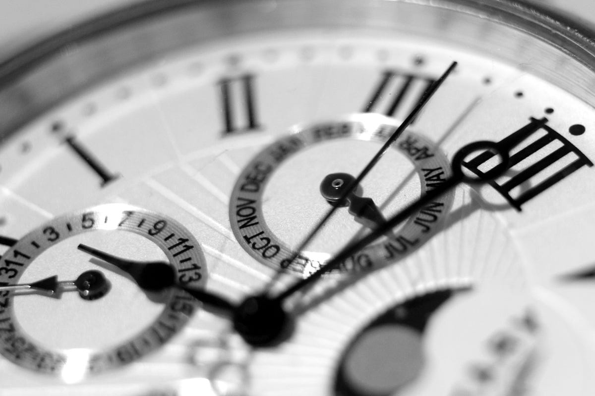 Cron + Docker = The Easiest Job Scheduler You’ll Ever Create | by Erik Burger | Level Up Coding
