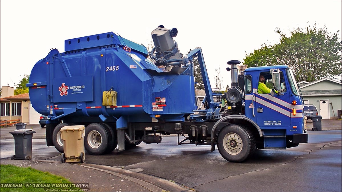 Modern garbage collection. A look at the Go GC strategy | by Mike Hearn | Mike’s blog
